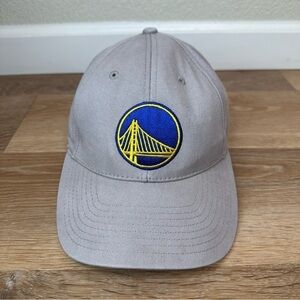 NWOT Fan Favorite Gray Golden State Warriors Adjustable Hat